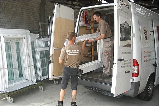 Otto Röhrs GmbH | Fenster werden verladen