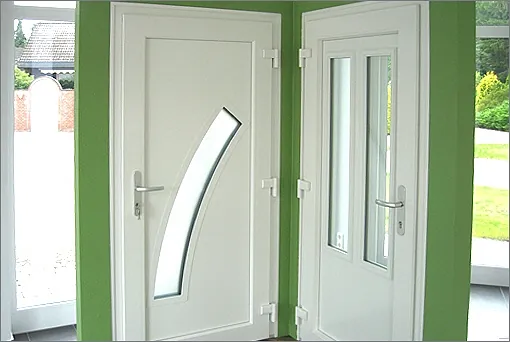 Otto Röhrs GmbH | Haustür mit Glas